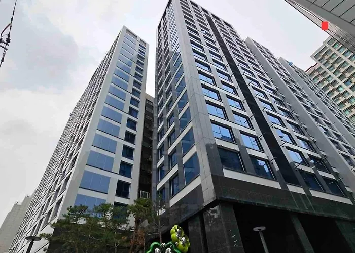 The Raffinato Aparthotel *